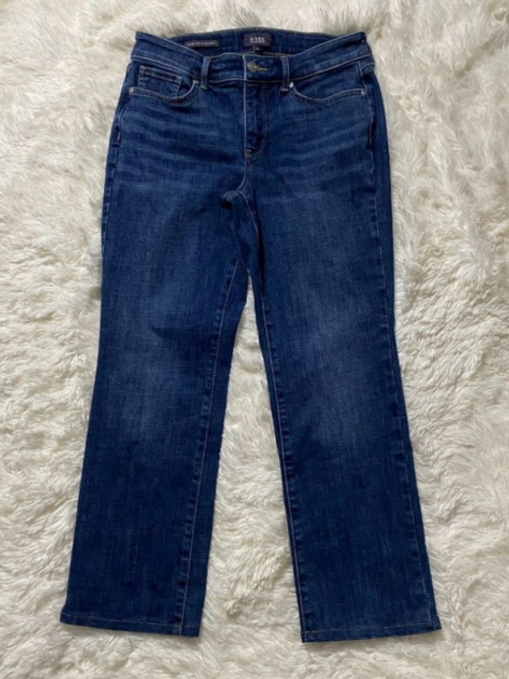 NYDJ Women's Straight Leg Jeans in Dark Blue Wash Size 6
